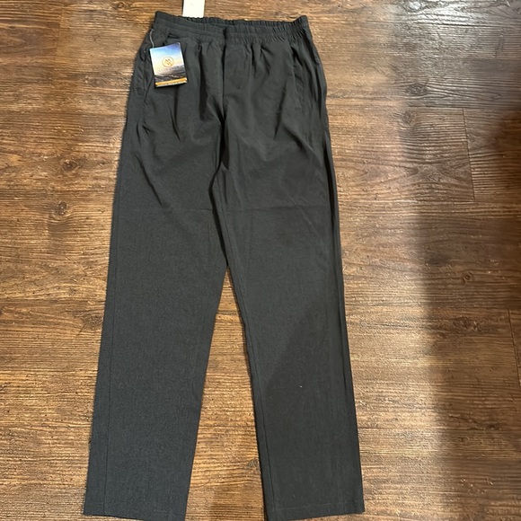 Nwt. Men’s cloud veil pant - Picture 6 of 6